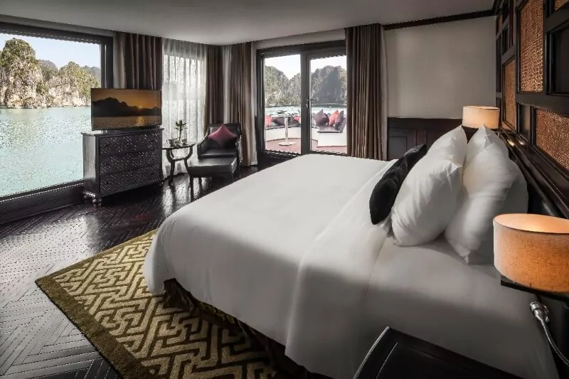 Ambassador Suite 1