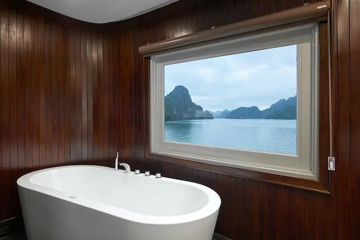 Captain’s View Terrace Suite 4