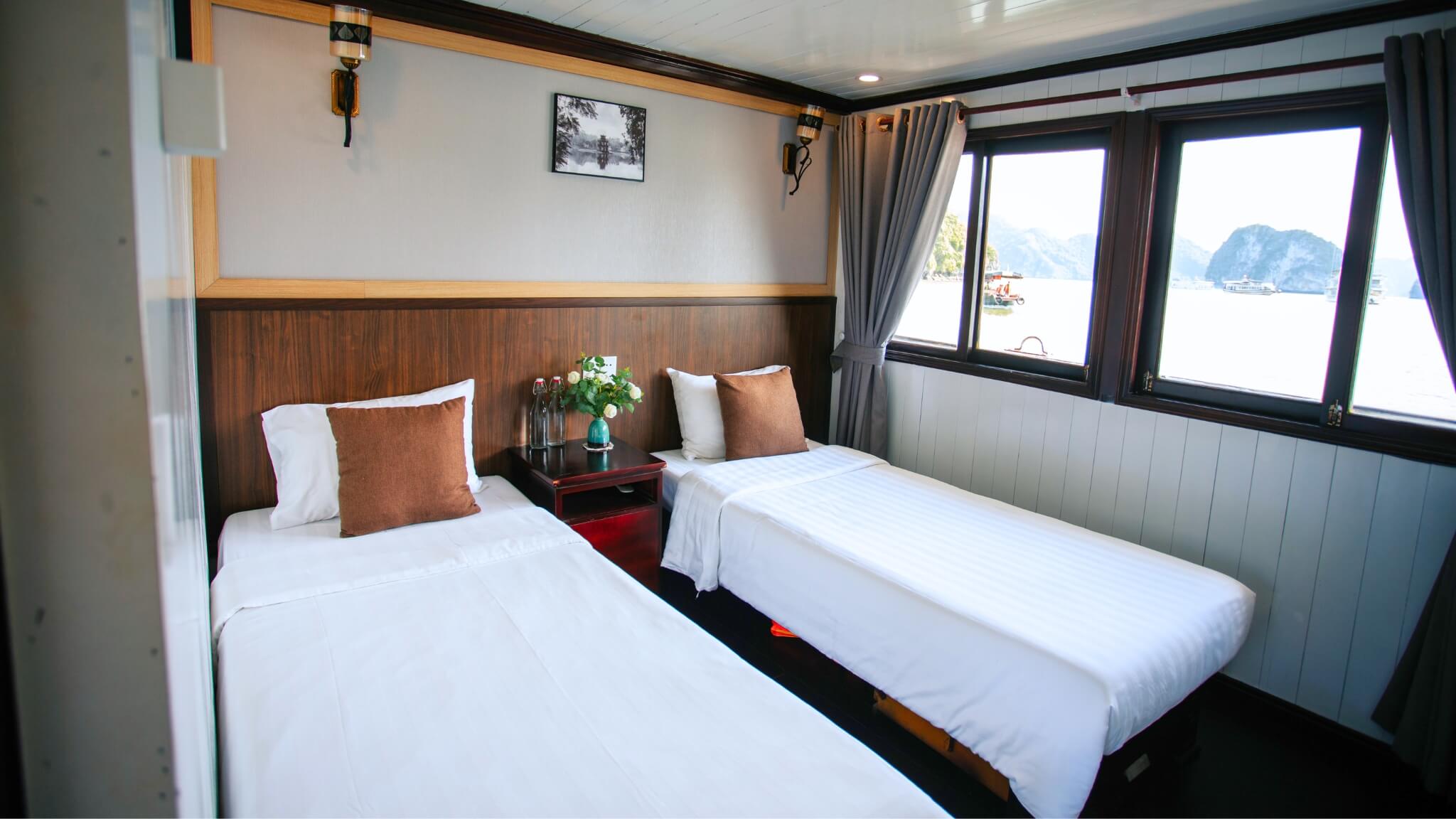 Deluxe Cabin 2