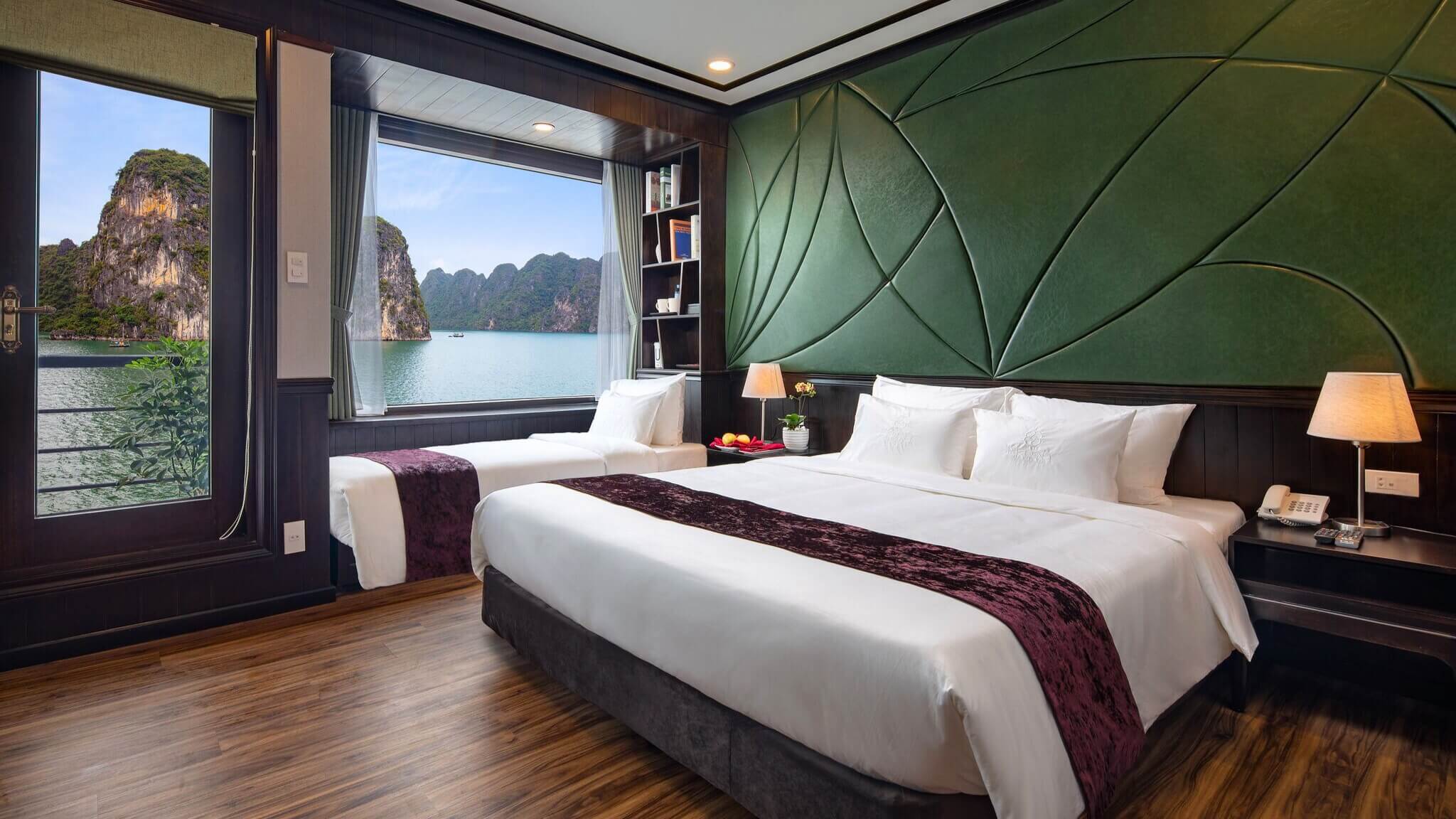 Deluxe Cabin With Balcony 2