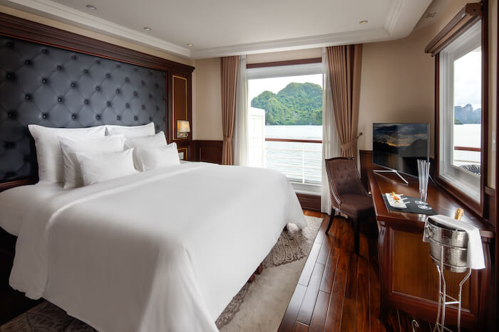 Elegance Balcony Suite 2