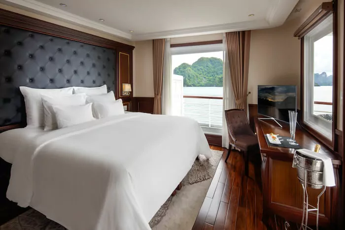 Elegance Balcony Suite 2