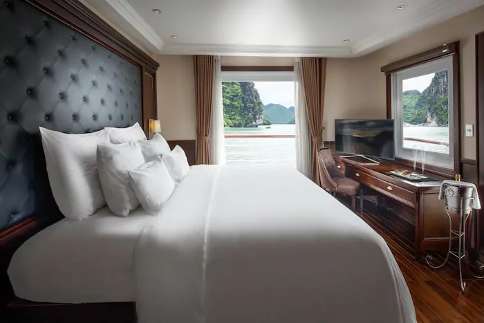 Elegance Balcony Suite 3