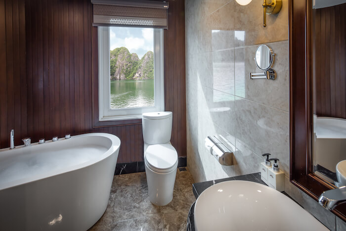 Elegance Balcony Suite 4