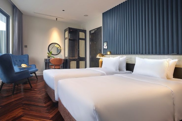 Elite Senior Premium Suite 1