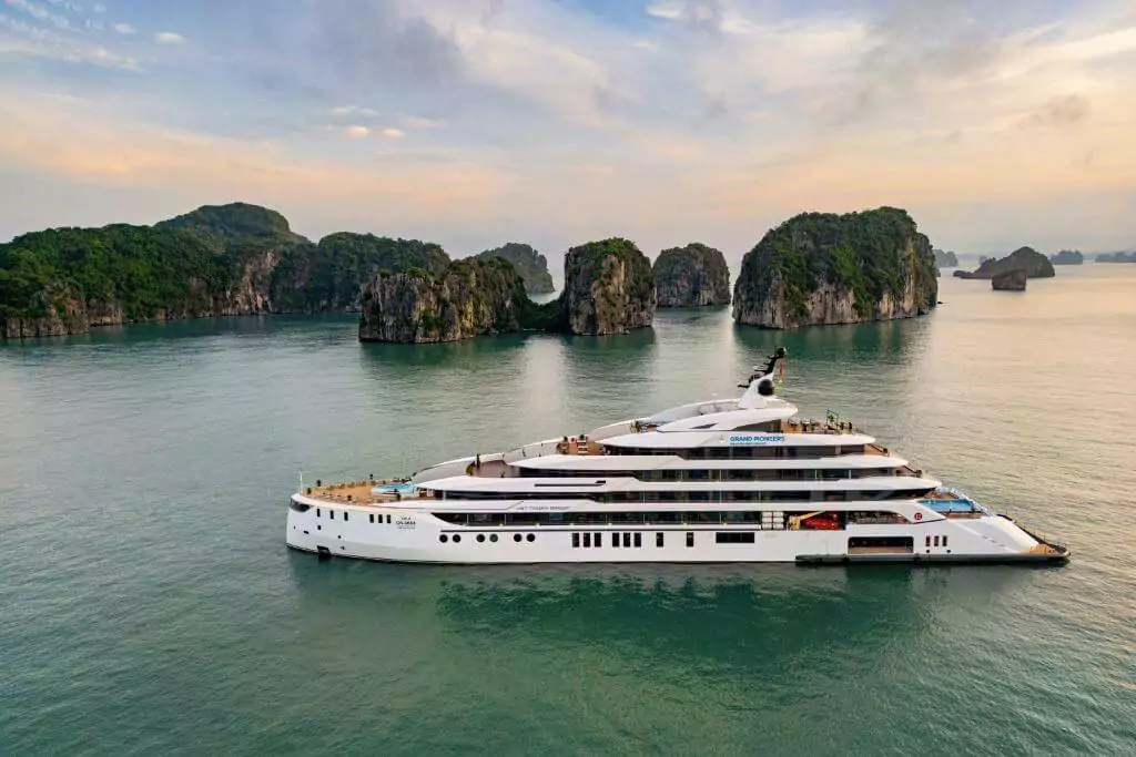 Grand Pioneers Cruise - Top Luxury Cruises in Halong Bay, Vietnam