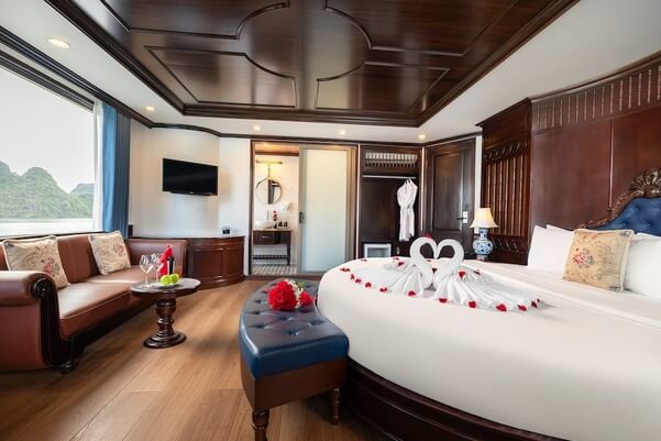 Honeymoon Suite Balcony 2