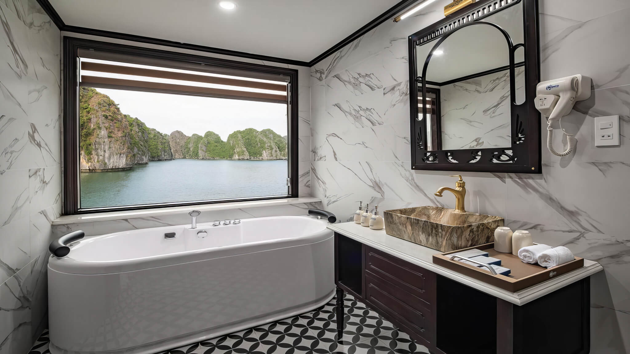 Junior Suite 4