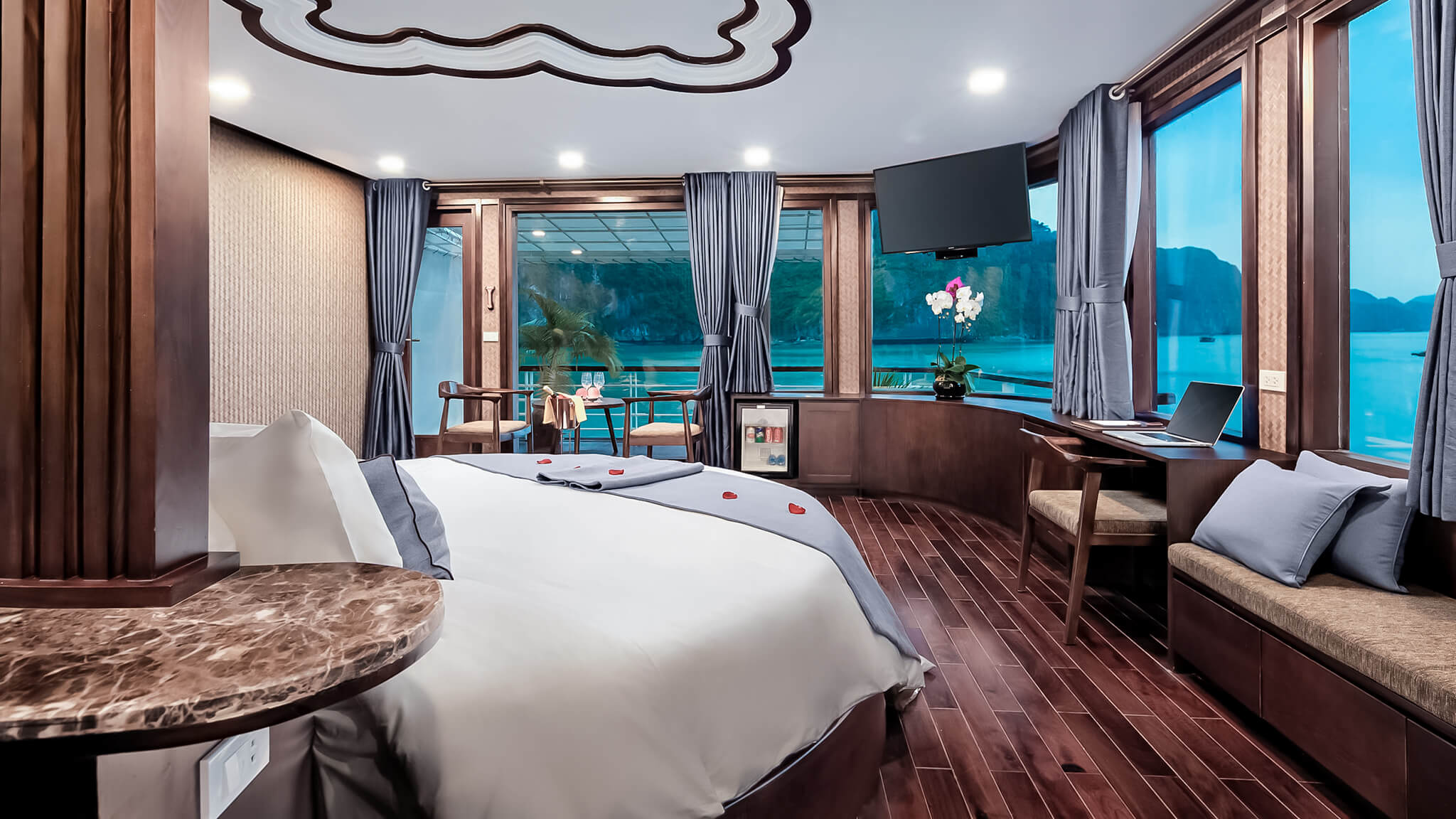 Orchid Exclusive Suite 2