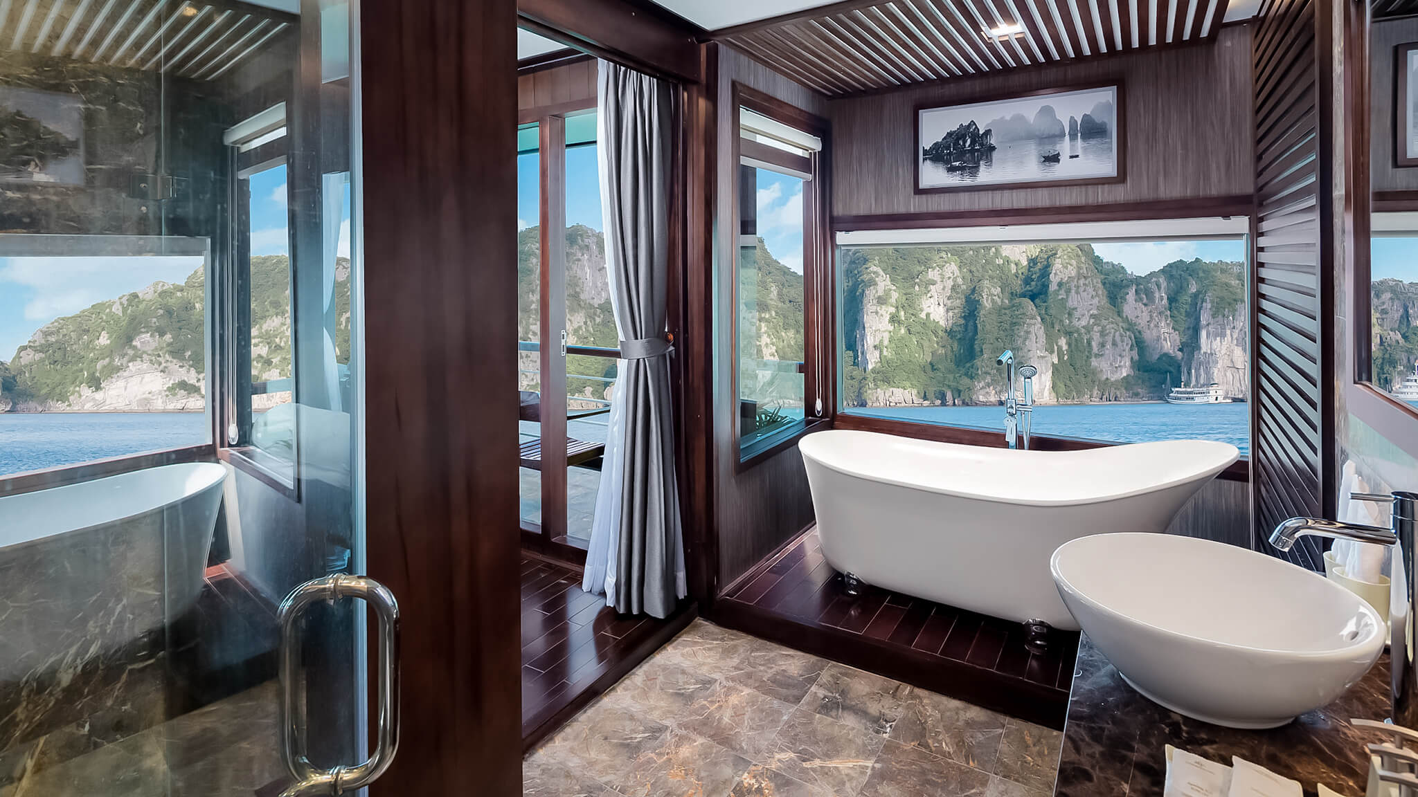 Premium Suite Balcony 4