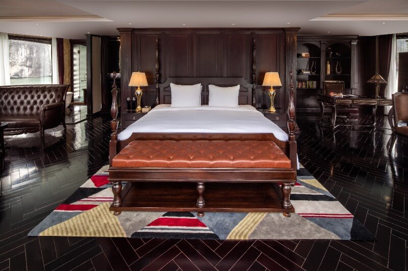 Presidential Suite 1