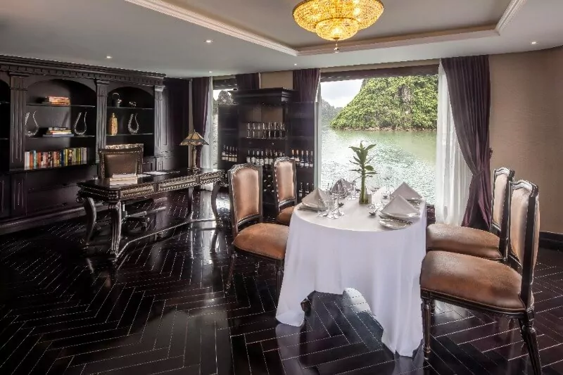 Presidential Suite 2