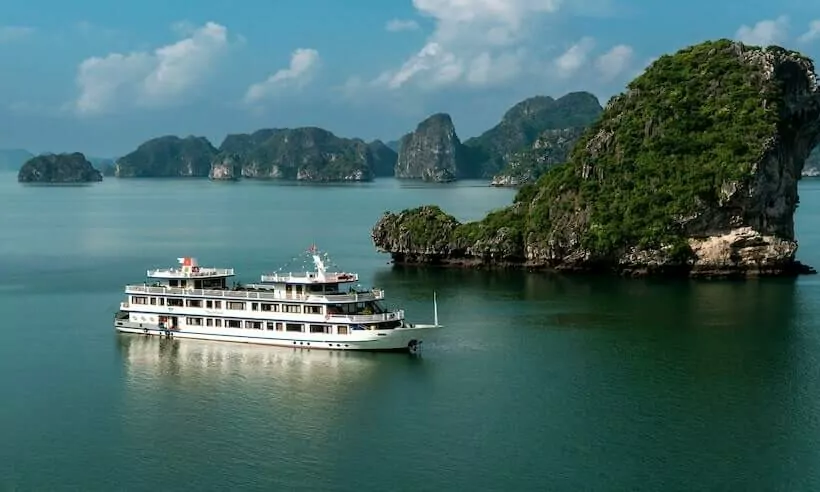 Swan Cruises