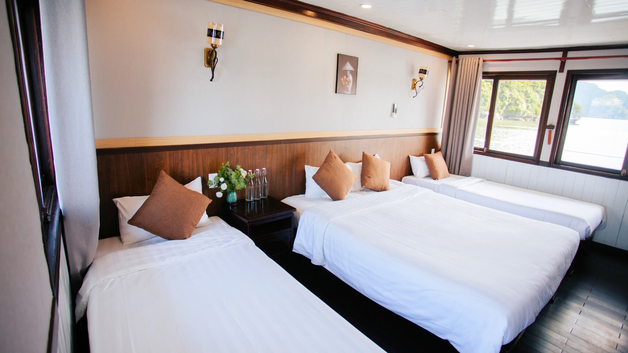 Triple Cabin 1