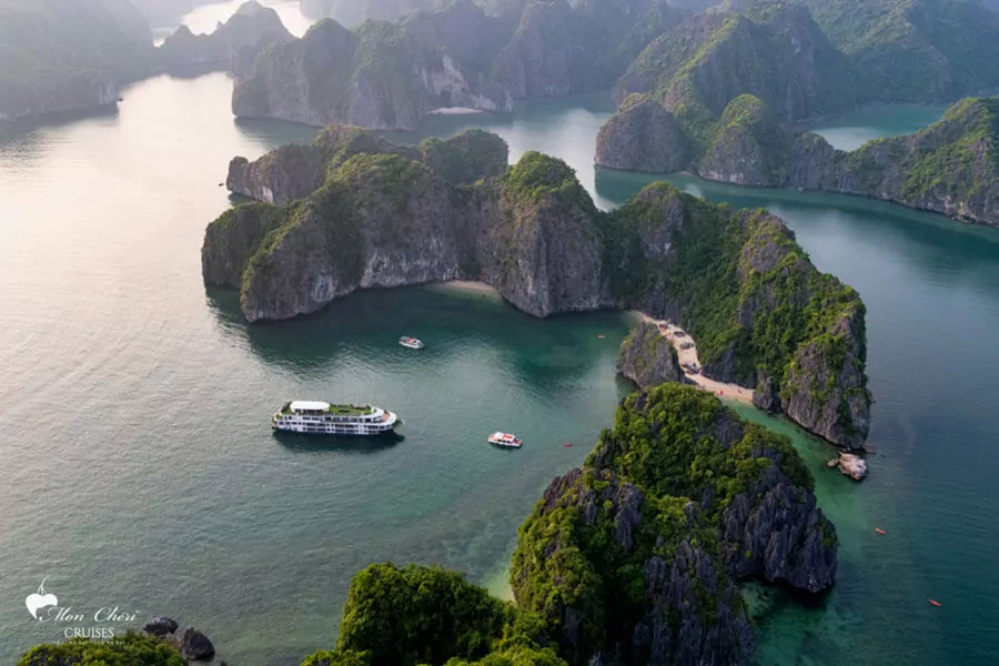 Mon Cheri Cruises - the only one Muslim cruise in Halong Bay, Vietnam