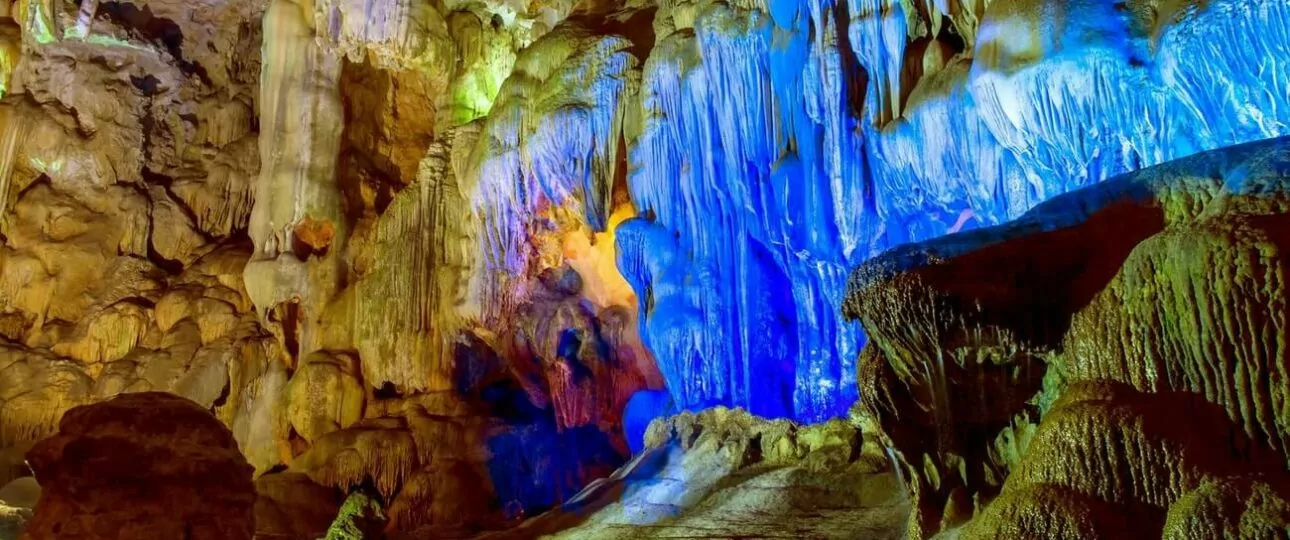 Dau Go Cave - Top attractions in Halong Bay, Vietnam