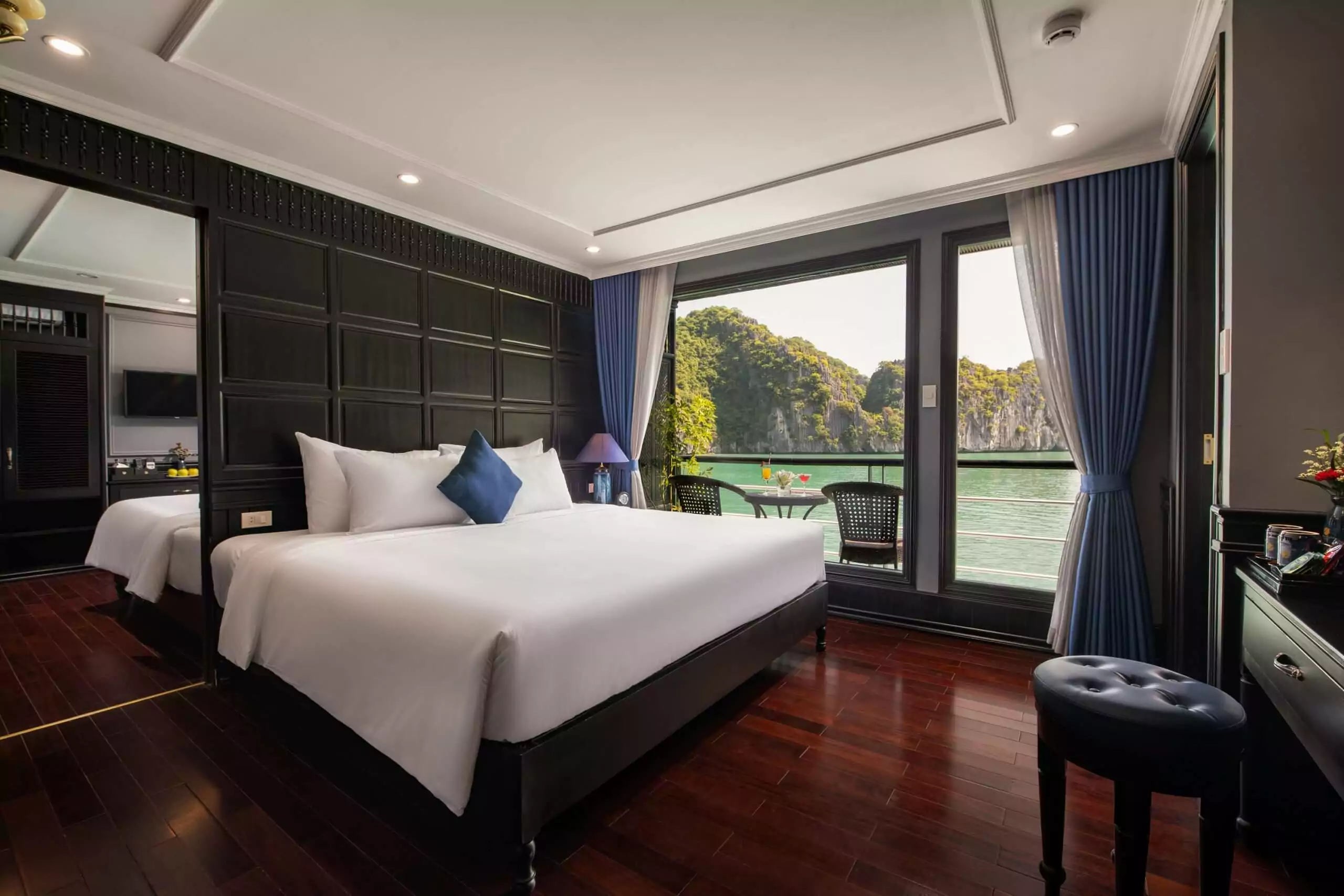 Rosy Cruise Family Connecting Suite Ocean View