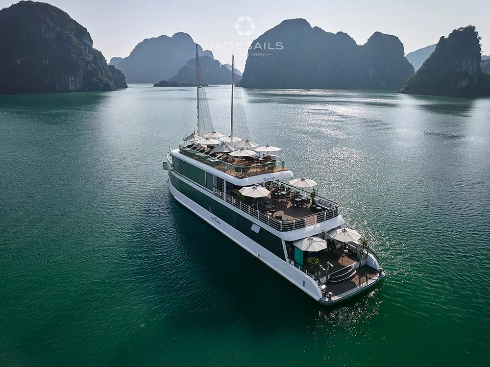 JadeSails Day Cruise - Top Day Cruises in Lan Ha Bay, Vietnam