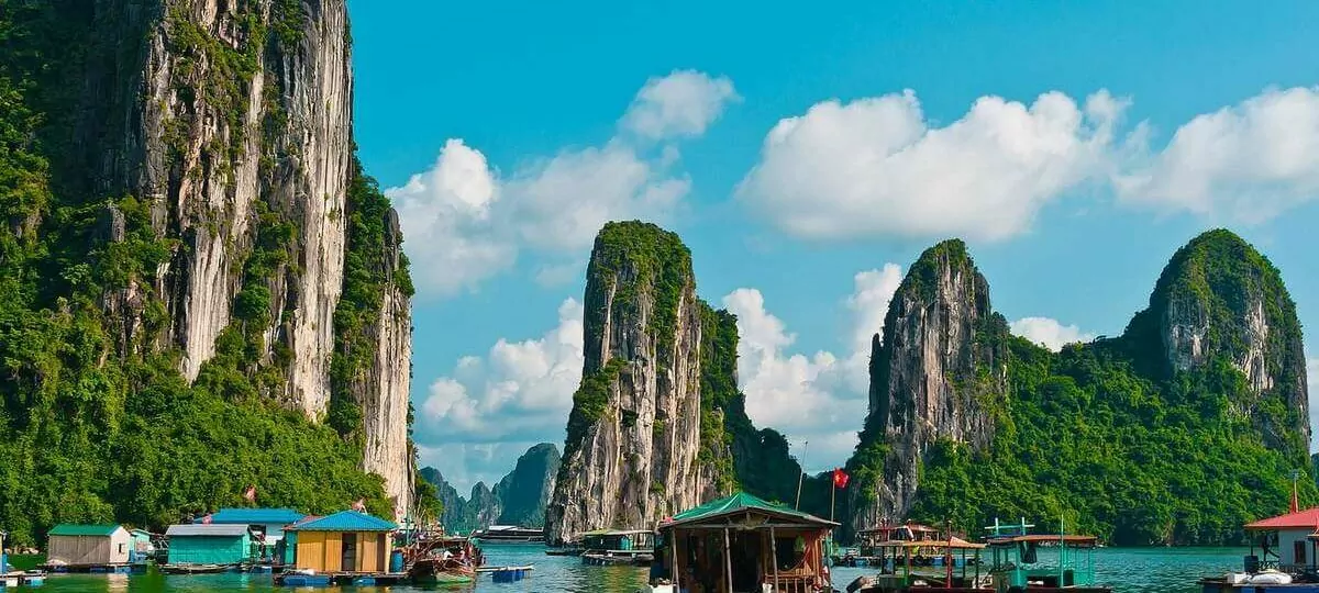 Vung Vieng Fishing Village - Top attractions in Bai Tu Long Bay, Vietnam