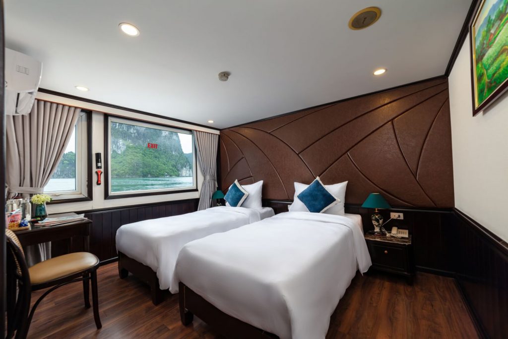 Deluxe Cabin 2