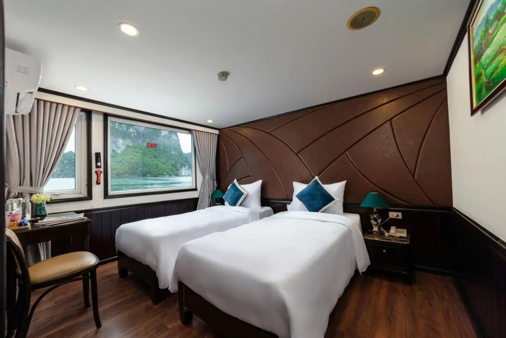 Deluxe Cabin 2