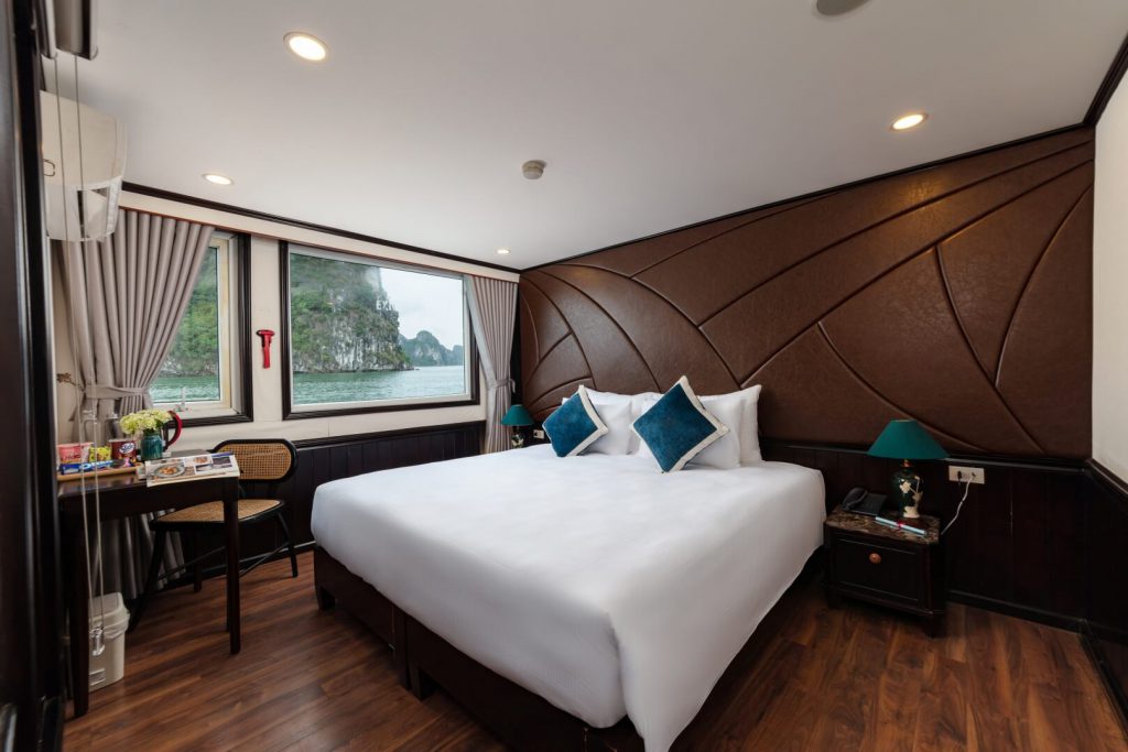 Deluxe Cabin 4