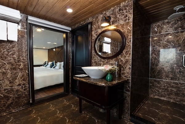 Deluxe Cabin 6