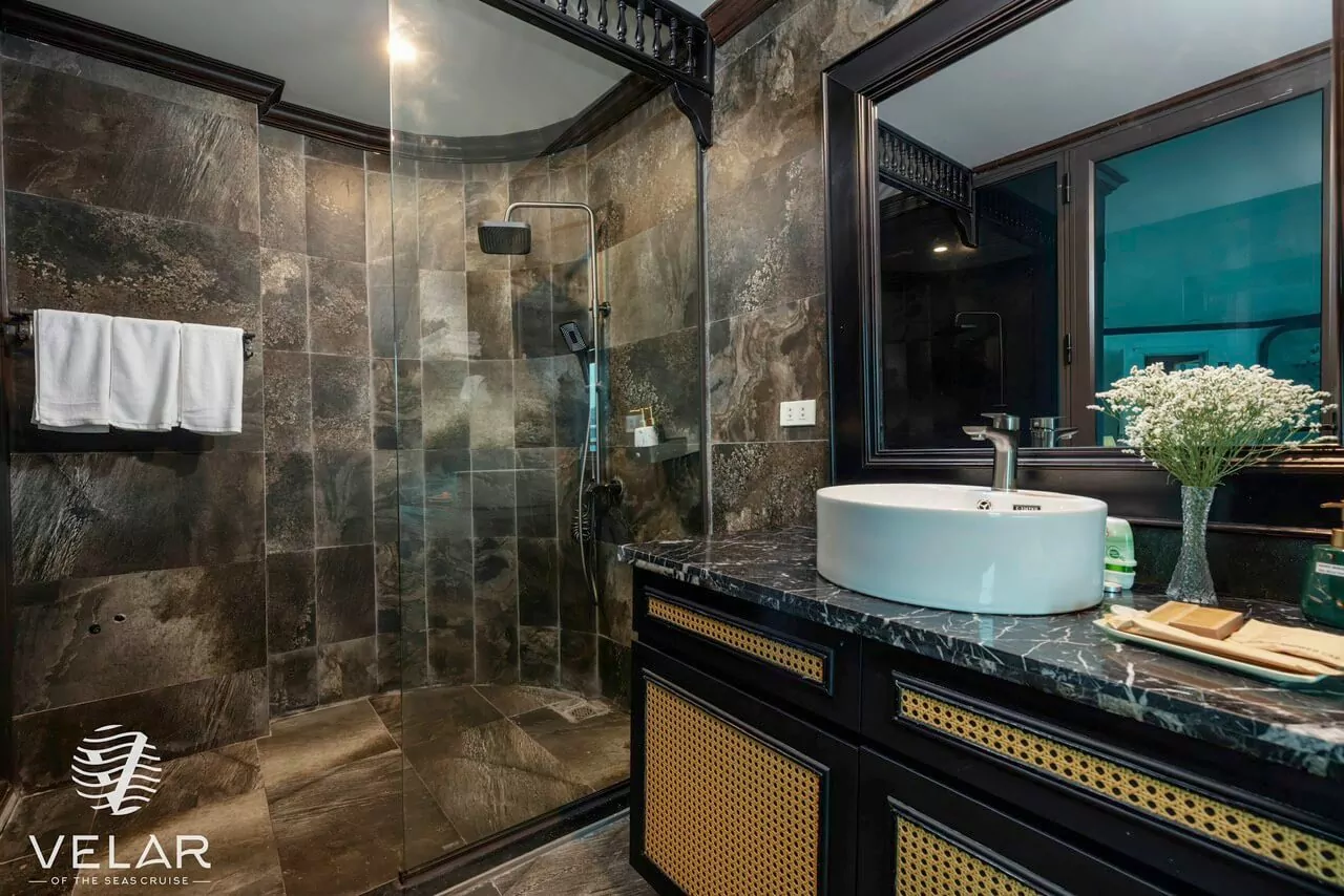 Executive Suite 5