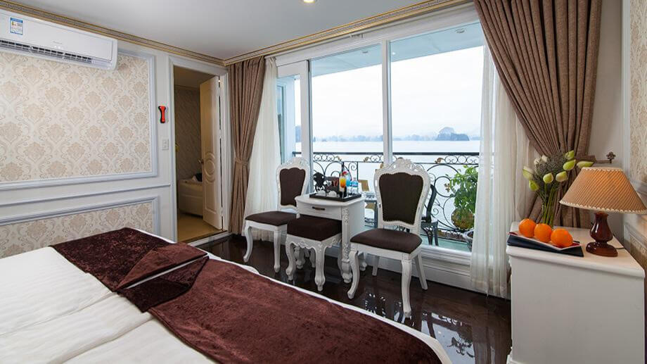 Halong Aquamarine Senior Suite 2