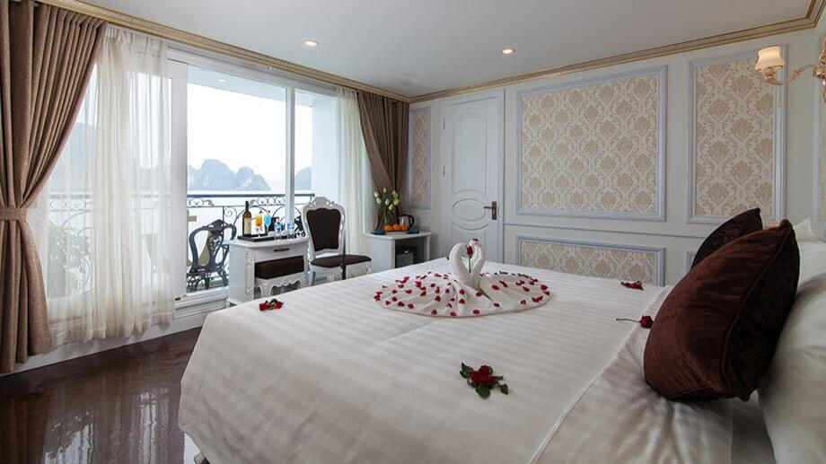 Halong Aquamarine Senior Suite 3