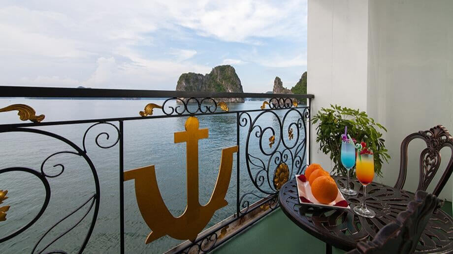 Halong Aquamarine Senior Suite 7