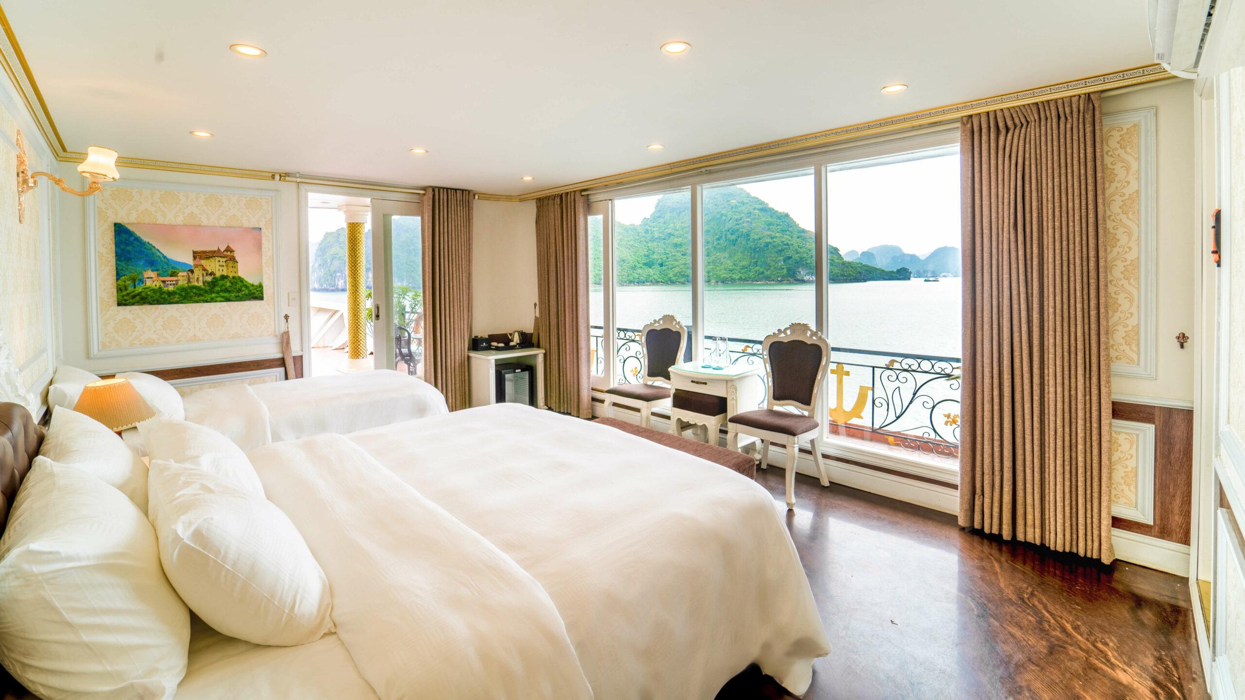 Halong Aquamarine - Triple Premium Suites 5