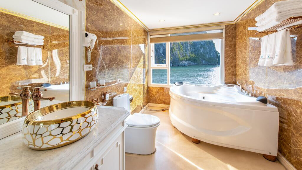 Halong Aquamarine - Triple Premium Suites 8