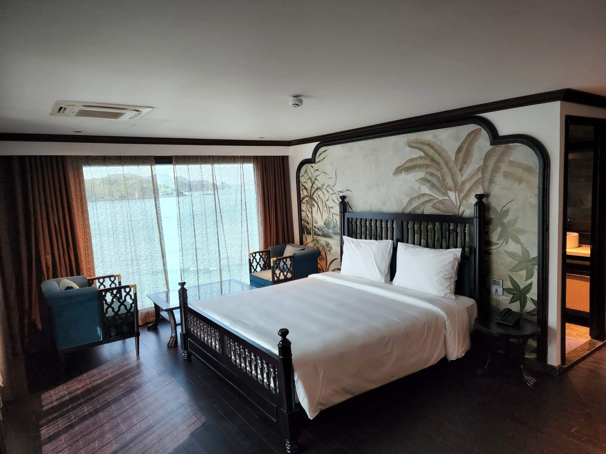 Velar of the Seas Cruise  - Premier Suite