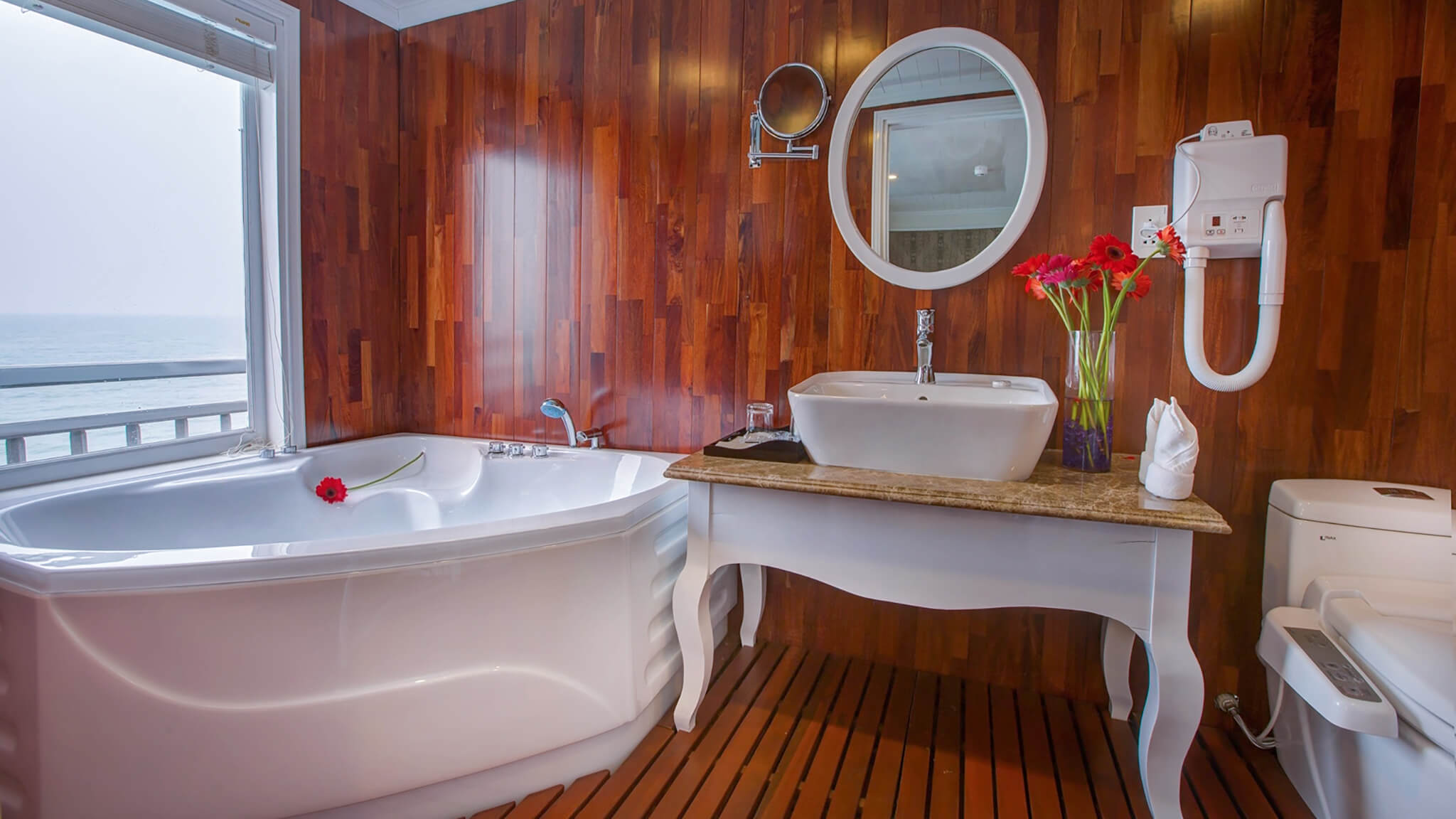 Elite Family Suite 5