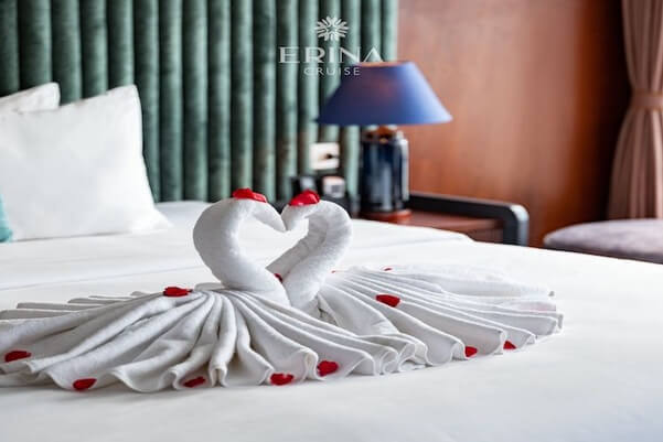 Erina Honeymoon Suite 4