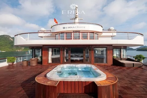 Erina President Suite 7