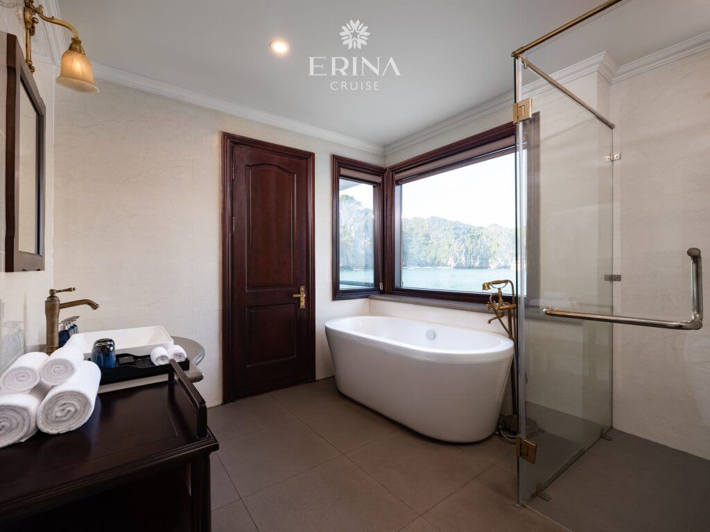 Family Suite 6