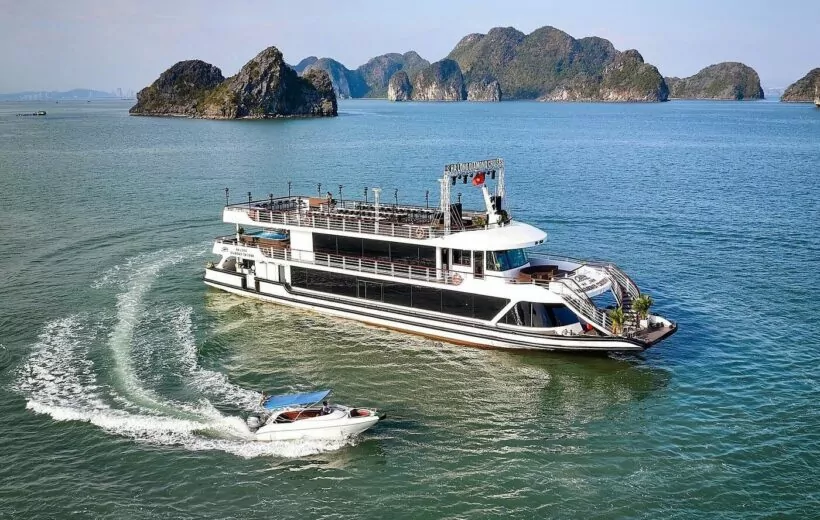 Omkara Day Cruises