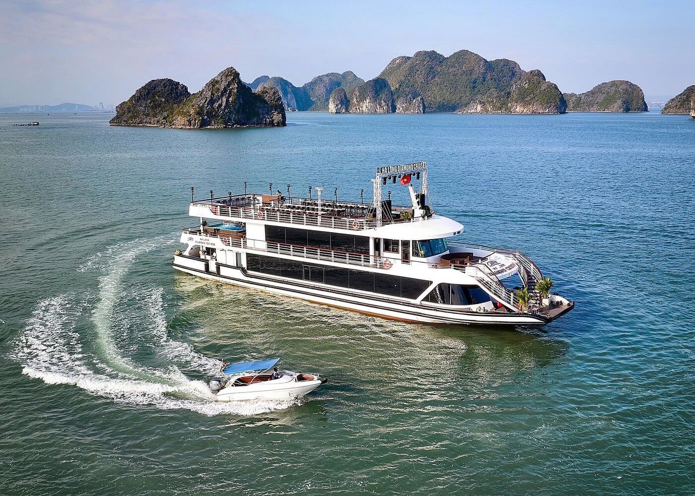 Omkara Day Cruises