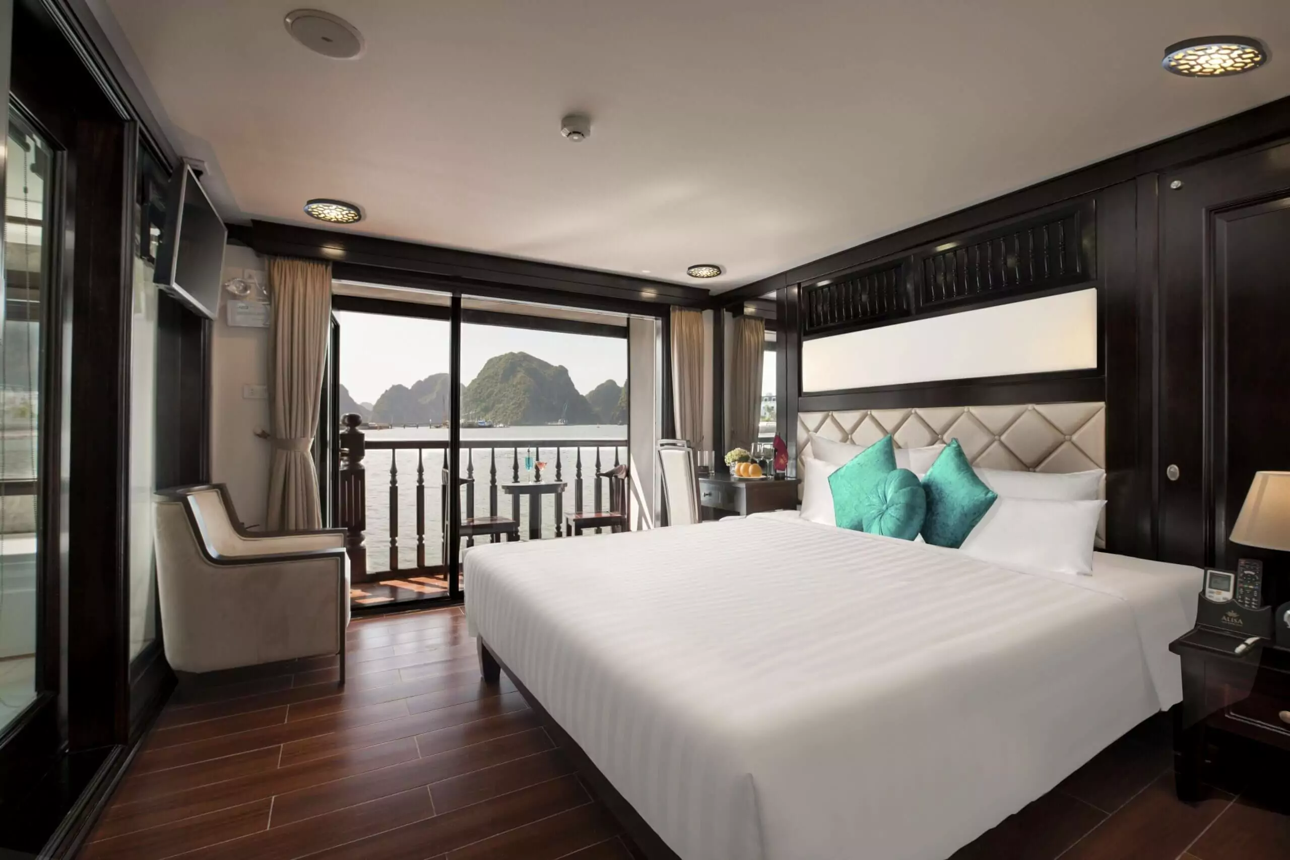 Alisa Premier Cruise Senior Suite Bedroom Balcony View