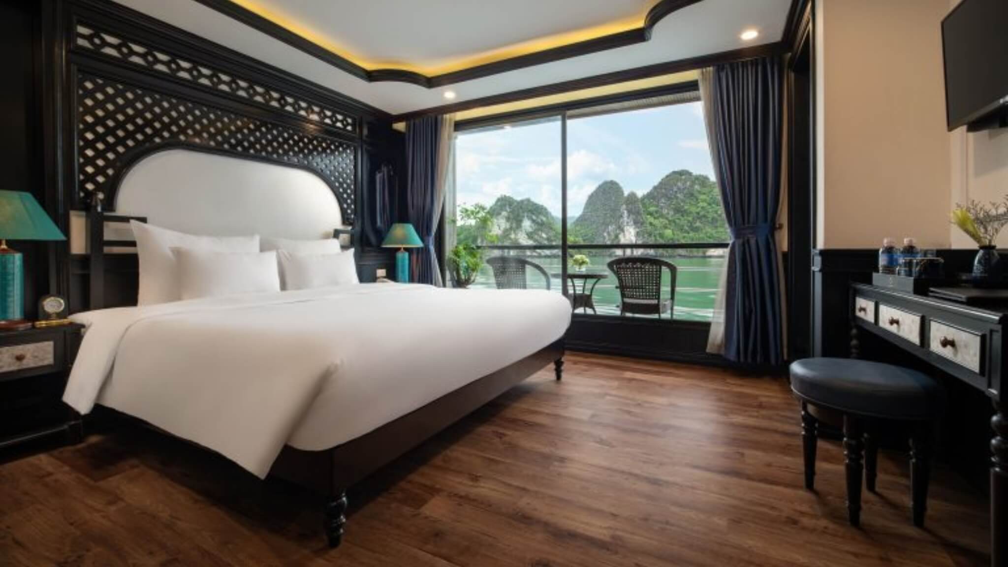 Doris Cruise - Junior Suite