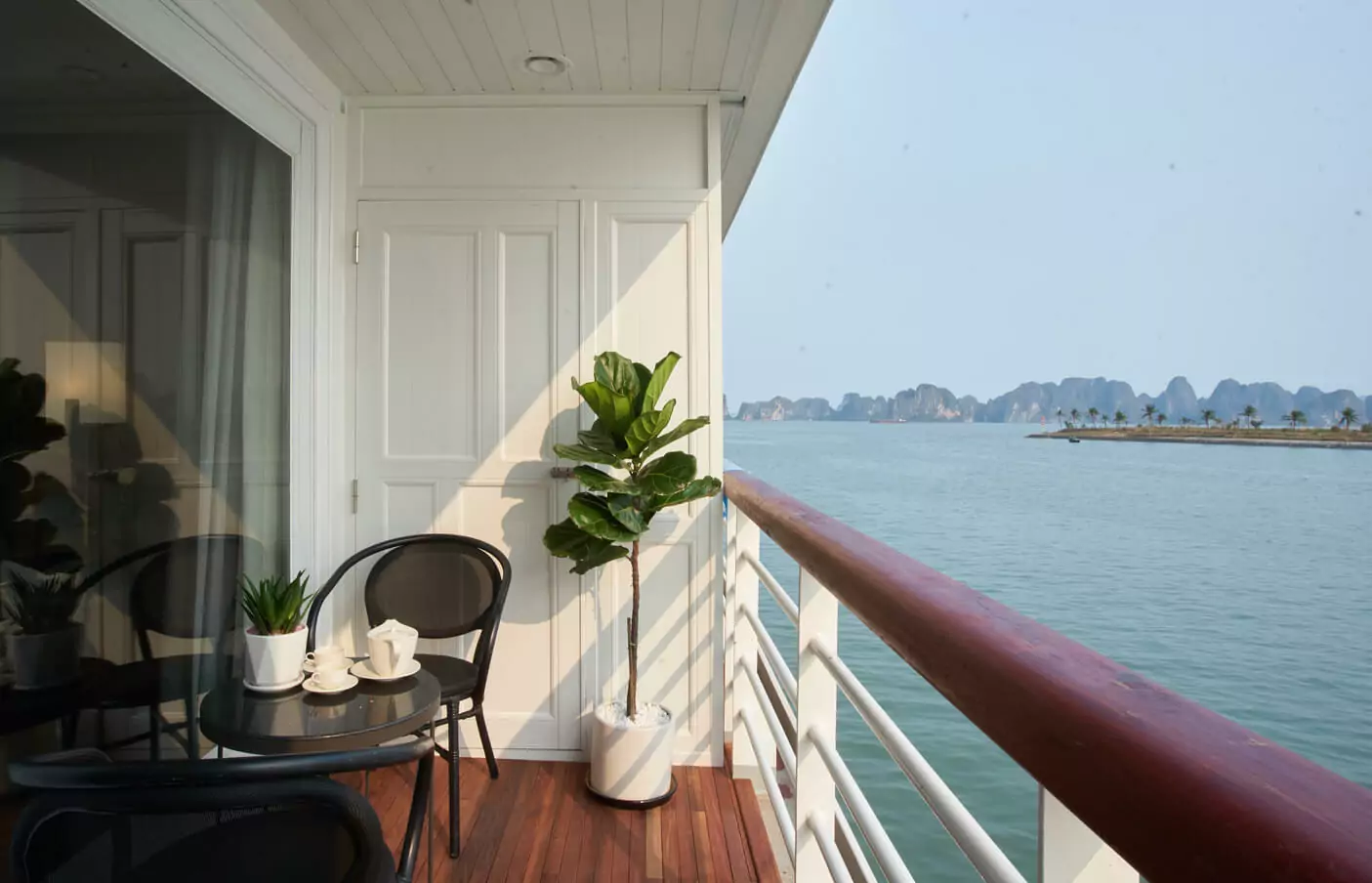 Legacy Deluxe Balcony Cabin 4