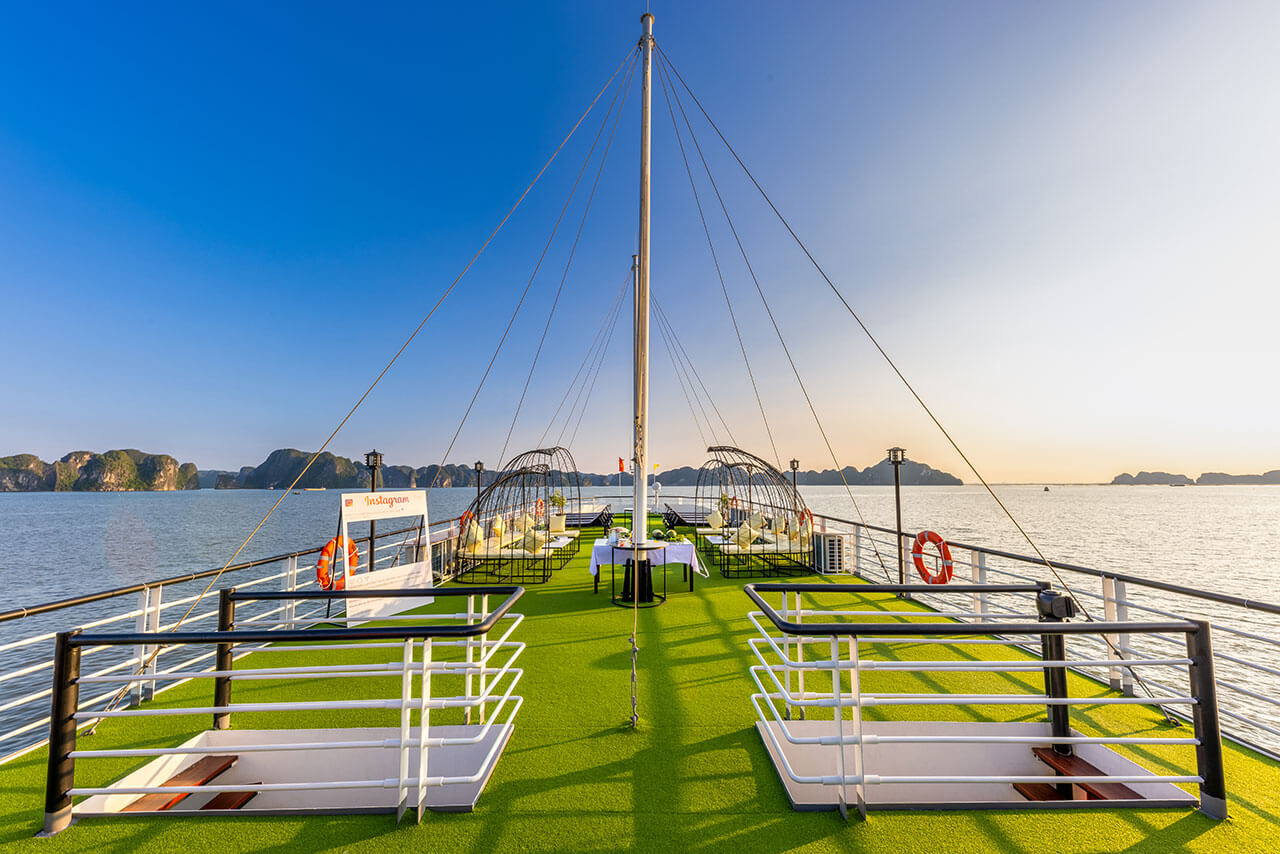 Halong Heritage Luxury Day Cruise sundeck lounge area