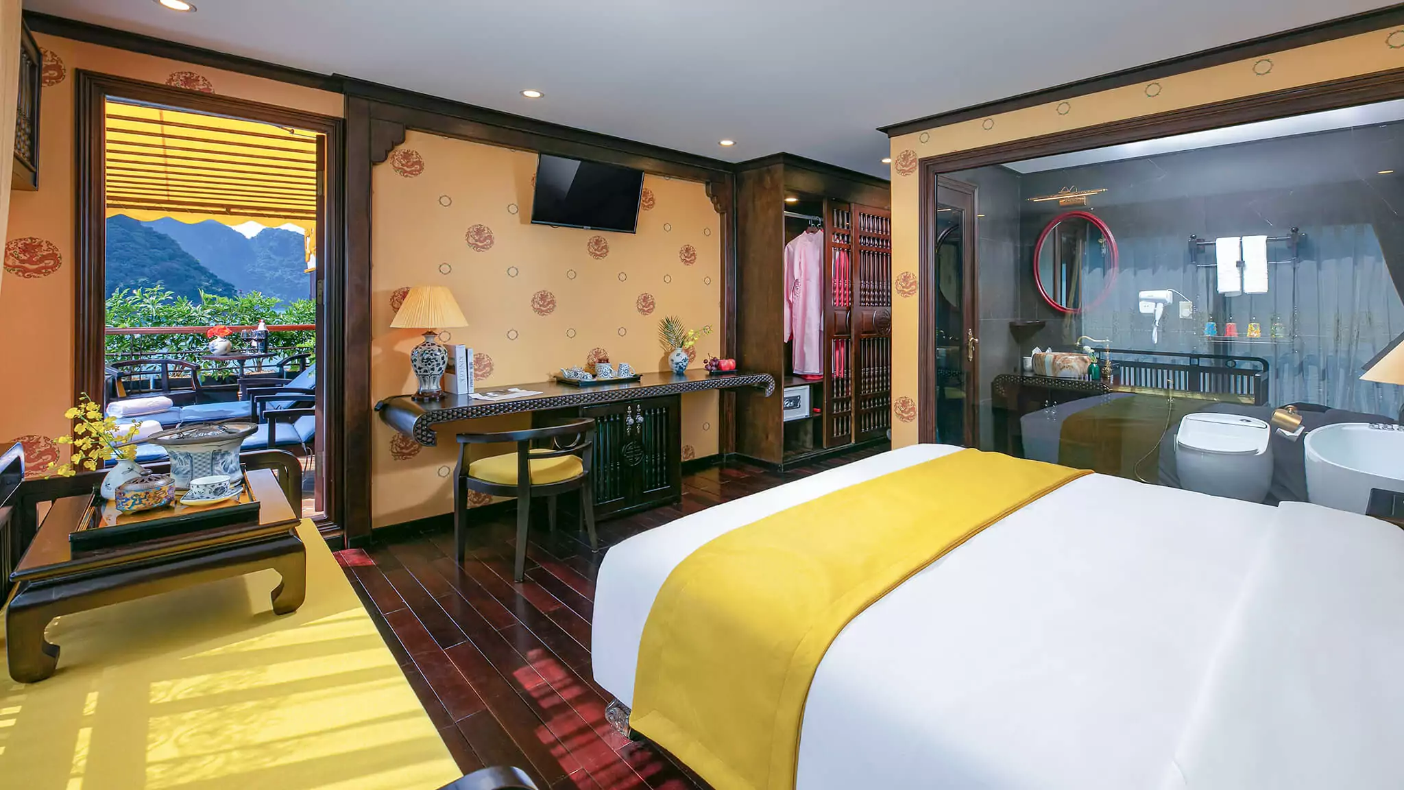 King Suite 2