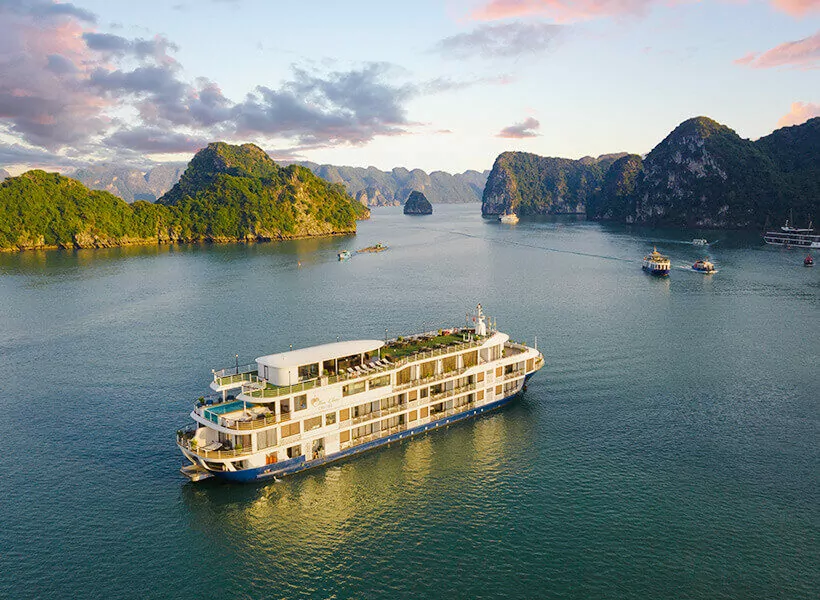 Mon Cheri Cruise – Best Muslim Halal Cruise Halong Bay 2026