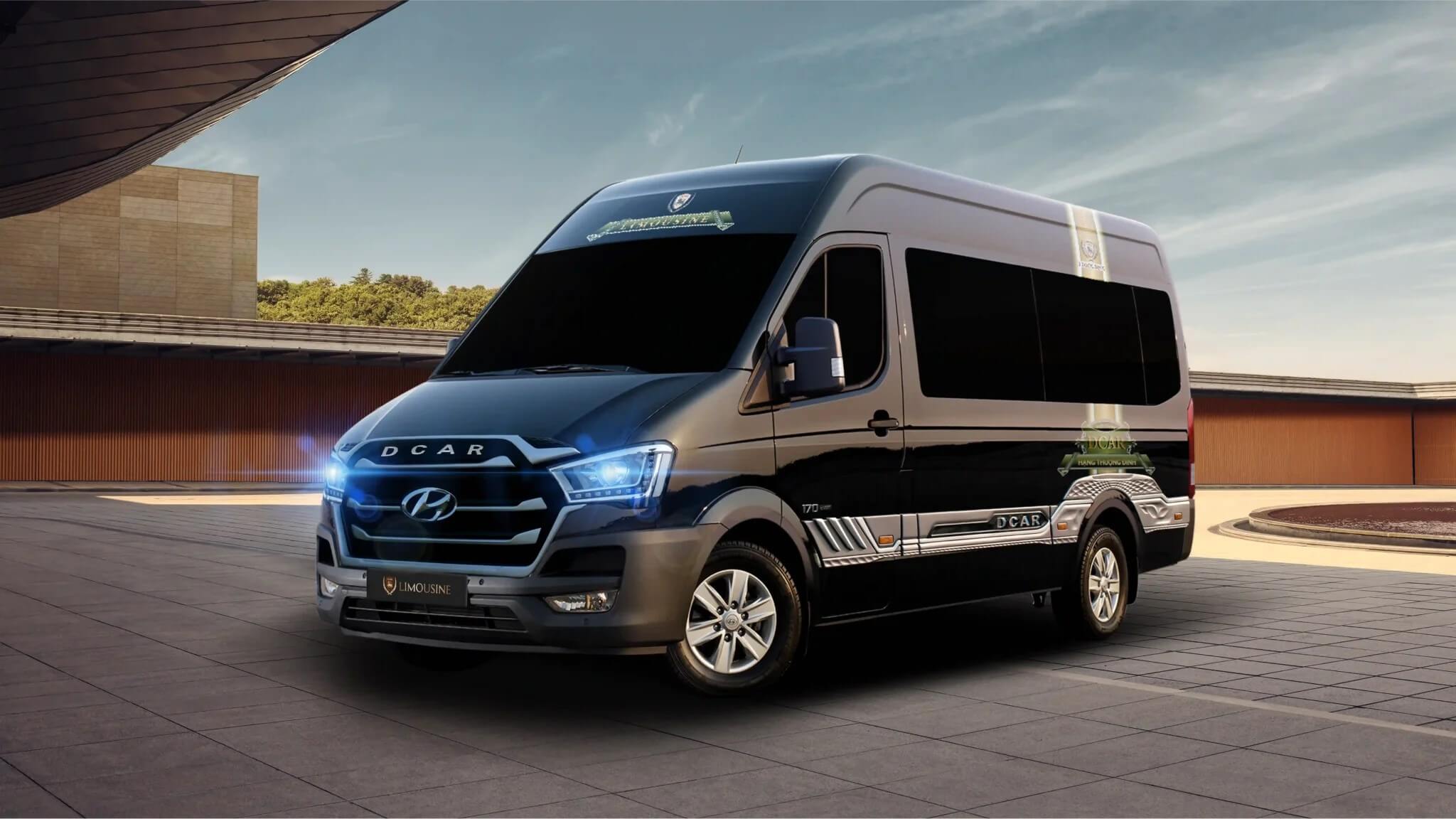 Scarlet Pearl Cruise Minivan Limousine Dcar transportation