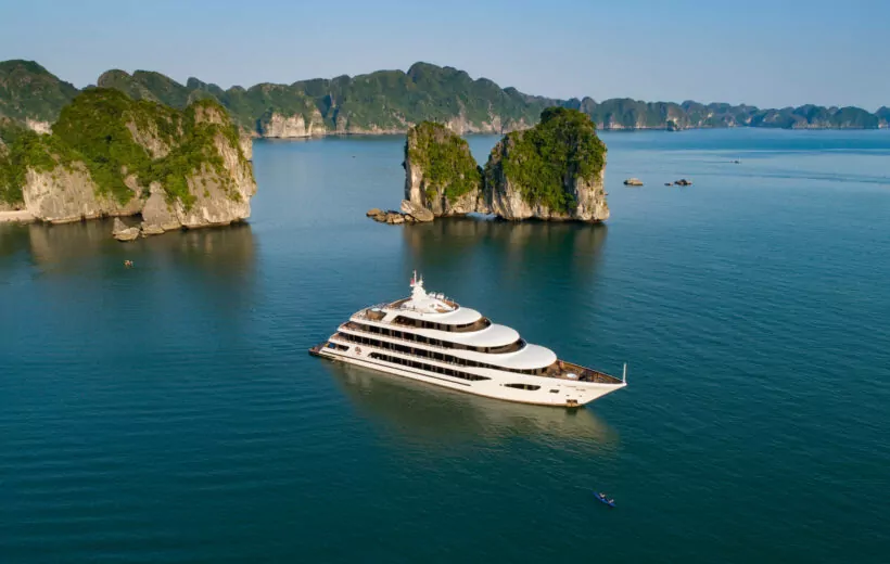 Scarlet Pearl Cruise Halong Bay