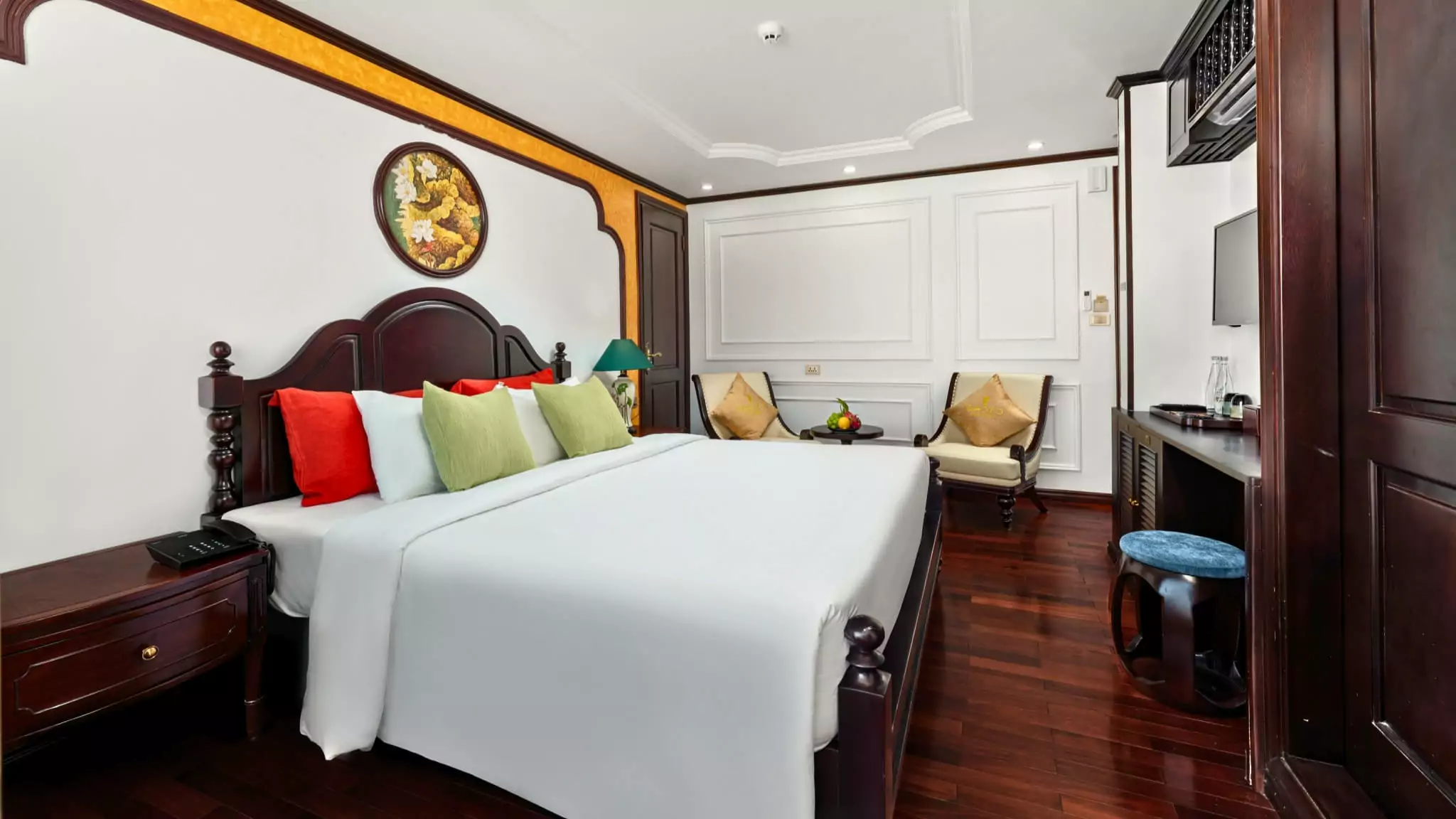 Cycad Cruise Bai Tu Long Bay - Executive Balcony 2