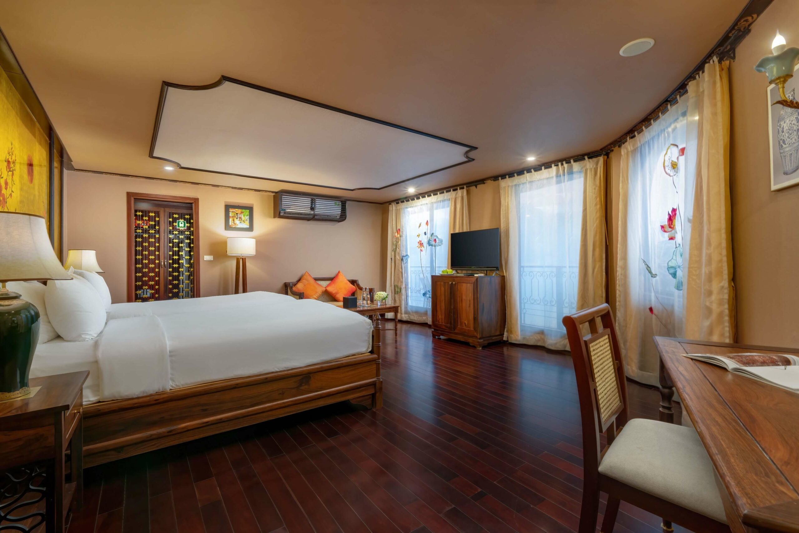 Indochine Cruise - Executive Suite 3